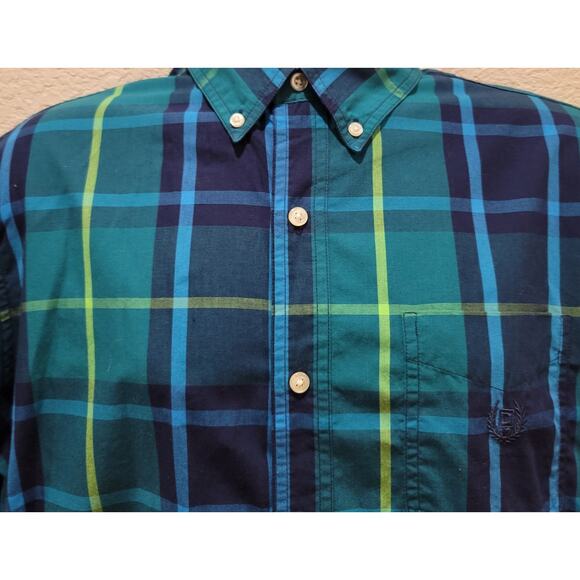 Chaps Blue Green Plaid Button Up Men's Shirt Large Easy Care Long Sleeves - Picture 2 of 4